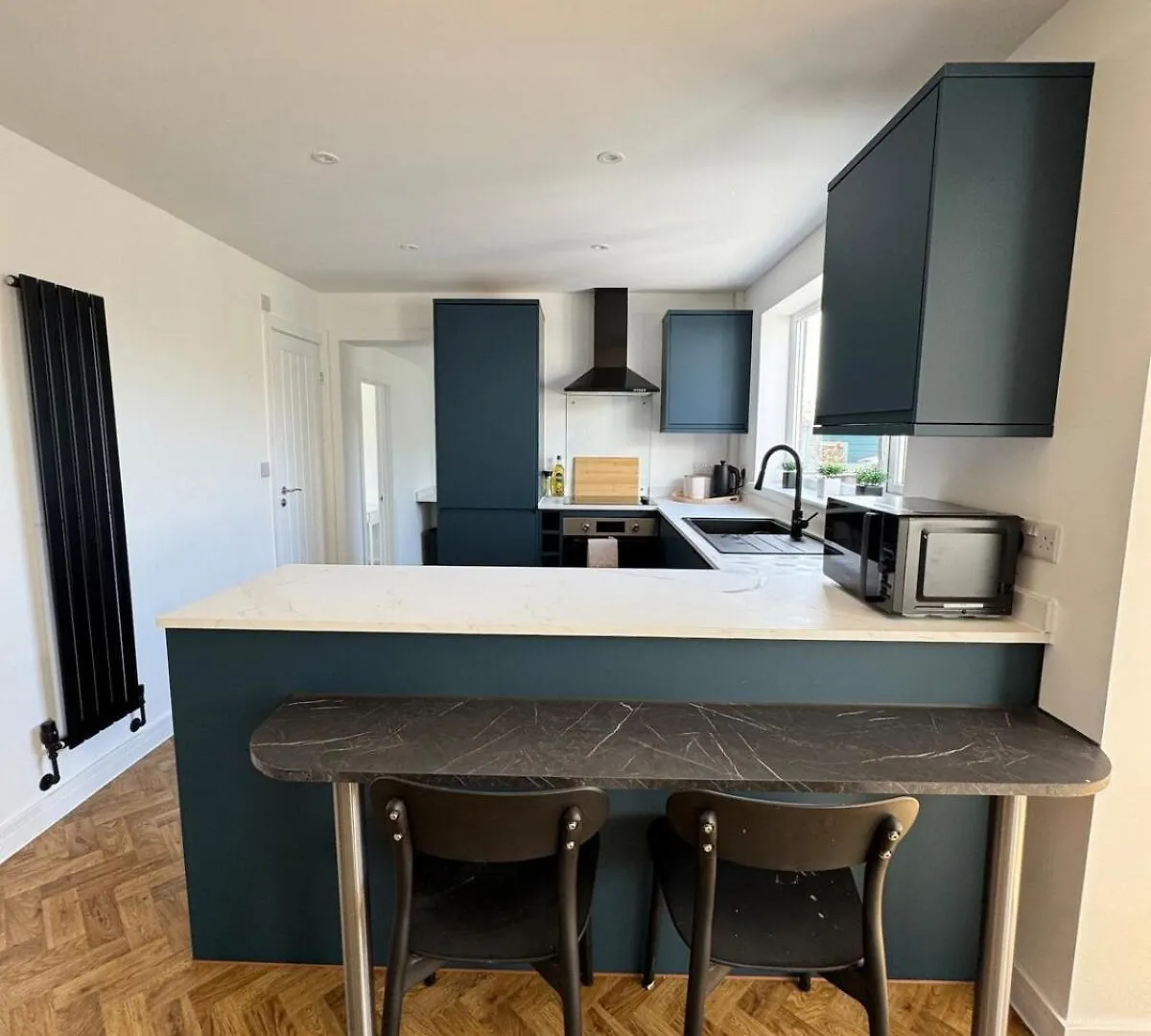 Modern & Spacious Home In Exeter - Smart Tv & Xbox Holiday home